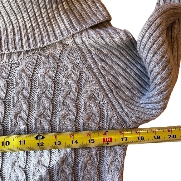 ELENA Wang Cowl Neck long Sleeve Sweater Dress EUC - Picture 4 of 10